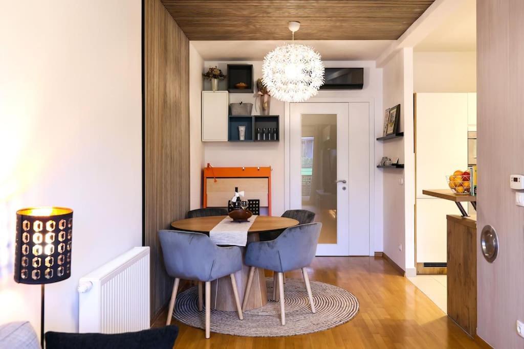 Modern Charm Hideaway Apartment Загреб Екстериор снимка